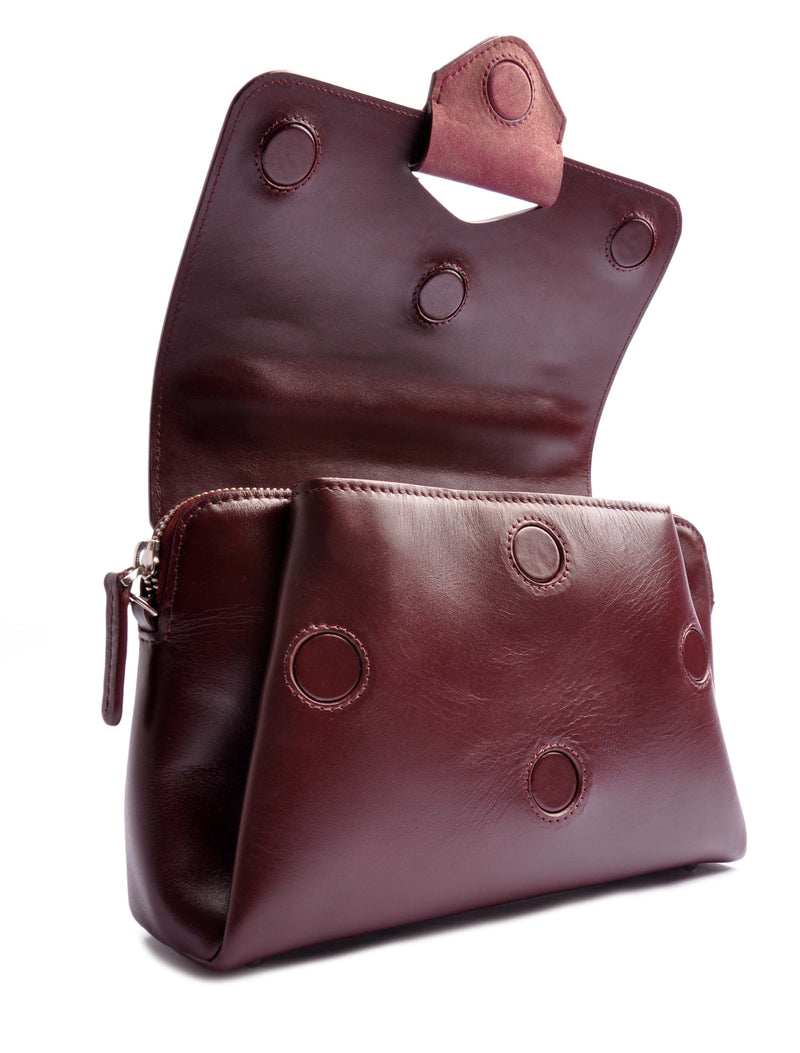 ARROW BOX . SHOULDERBAG with magnetical closure . satin-finished calfskin in burgundy red . OSTWALD Leather Manufactory