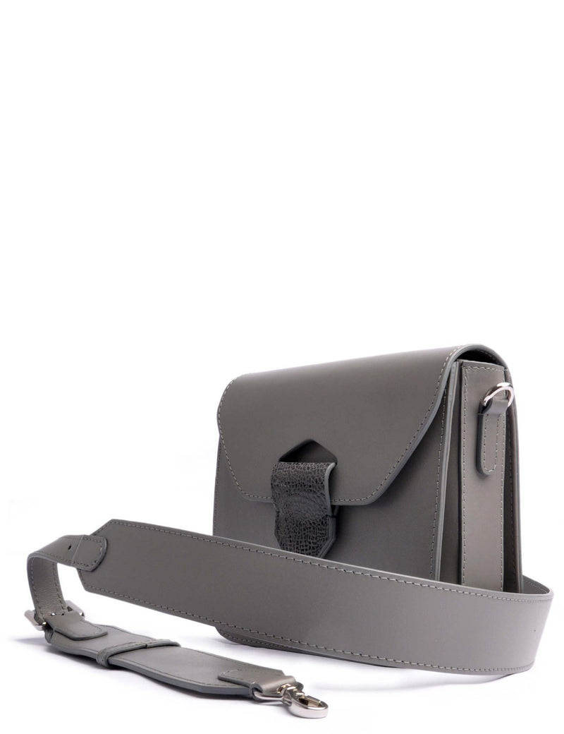OSTWALD Bags . ARROW BOX . SHOULDERBAG with statement straps. Handcrafted from Italian Calf leather in Grey
